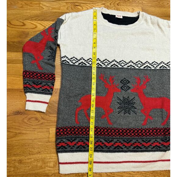 Mossimo Women’s XXL Gray Red Holiday Sweater Reindeer Snowflake Winter Christmas - Picture 3 of 9